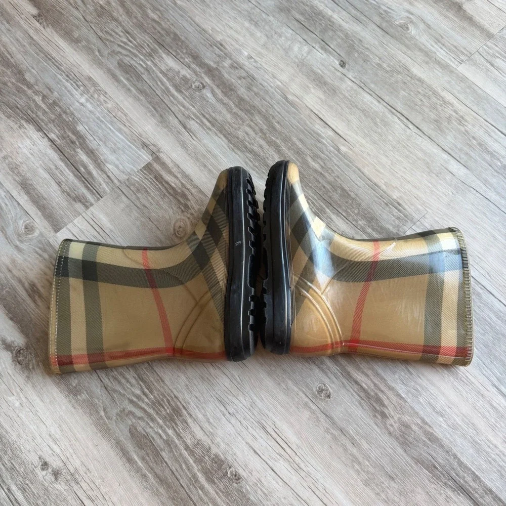 Burberry Kids Haymarket Check Rain Boots Beige Made in Italy EU 29/30 US 11/12